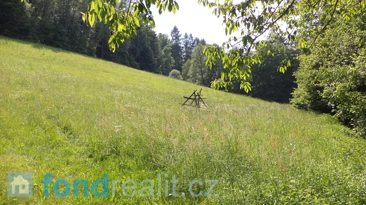 Prodej pozemku 4634 m²