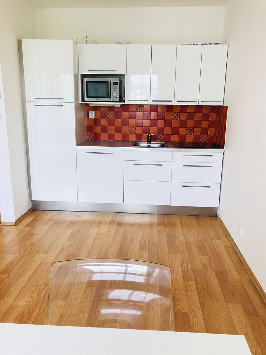 Prodej bytu 1+kk 30 m² – fotografie 3