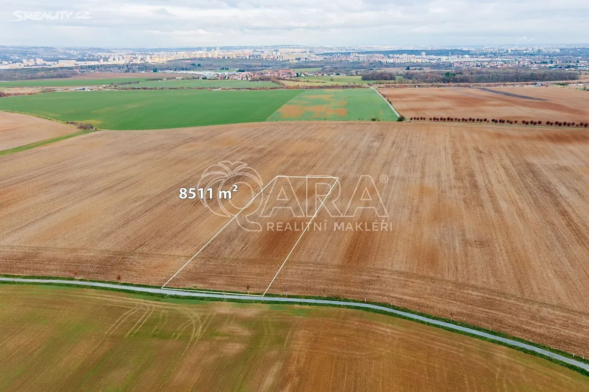 Prodej pole 8511 m², Dolní Břežany