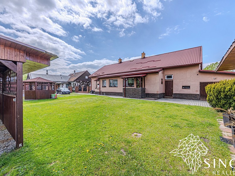 Будинок на продаж, 197 м² (2 з 28)