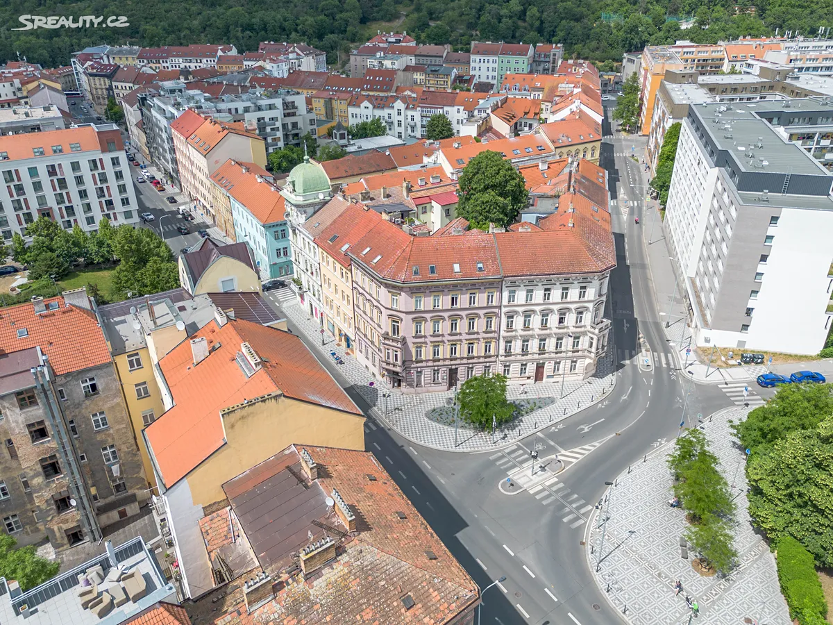 Pronájem kanceláře 156 m² – pohled 3