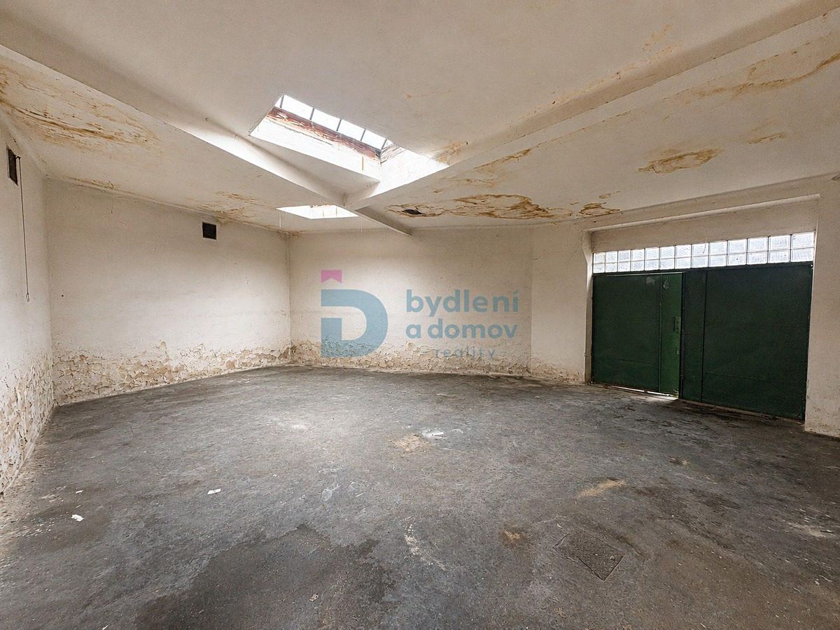 Prodej garáže 64 m² – fotografie 3