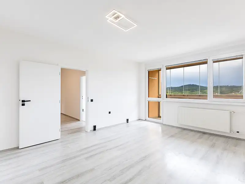 Prodej bytu 3+1 70 m², Liberec – náhled fotky 2