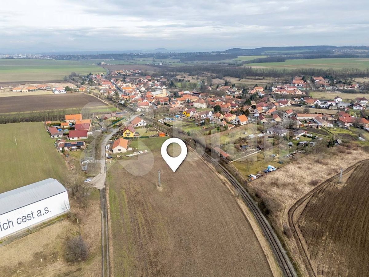 Prodej stavebního pozemku 2057 m², Kleneč – fotka 1 z 3