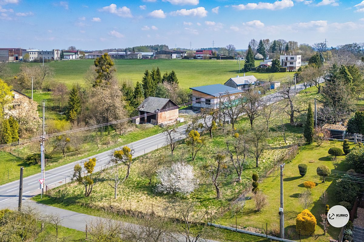 Prodej stavebního pozemku 1930 m² – fotografie 3