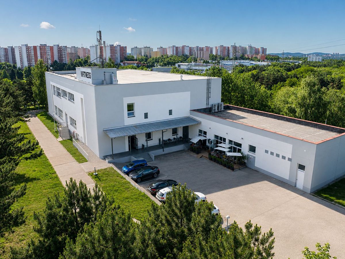 Prodej kanceláře 3872 m² – fotografie 3