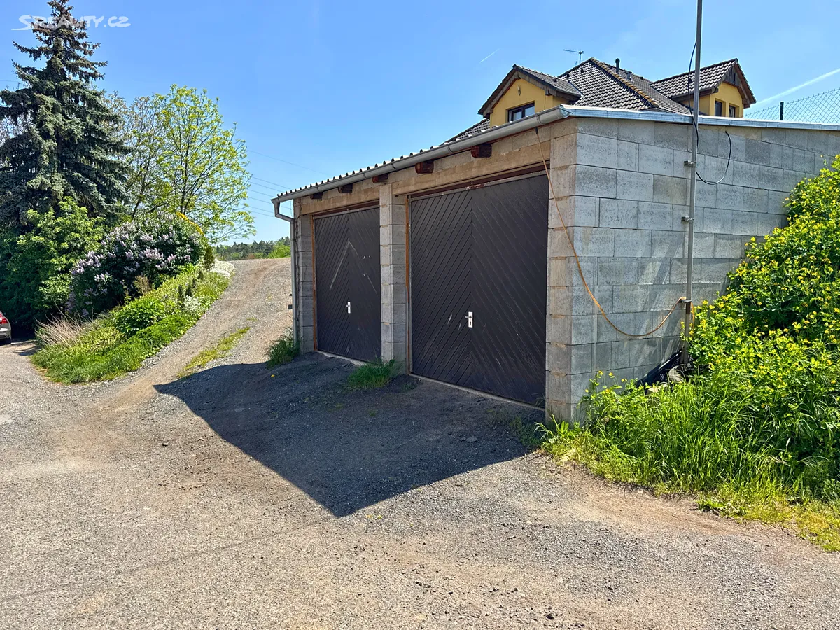 Prodej rodinného domu 150 m², pozemek 1015 m² – pohled 3