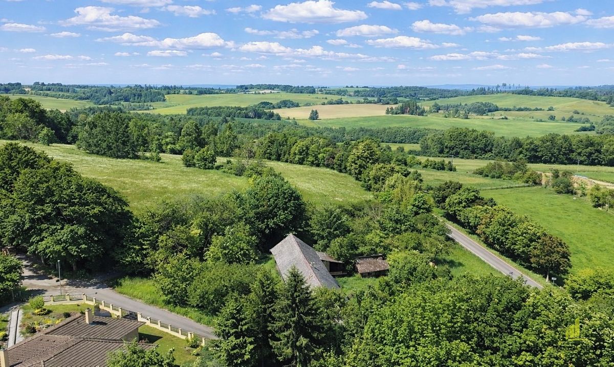Prodej stavebního pozemku 1200 m² – fotografie 2