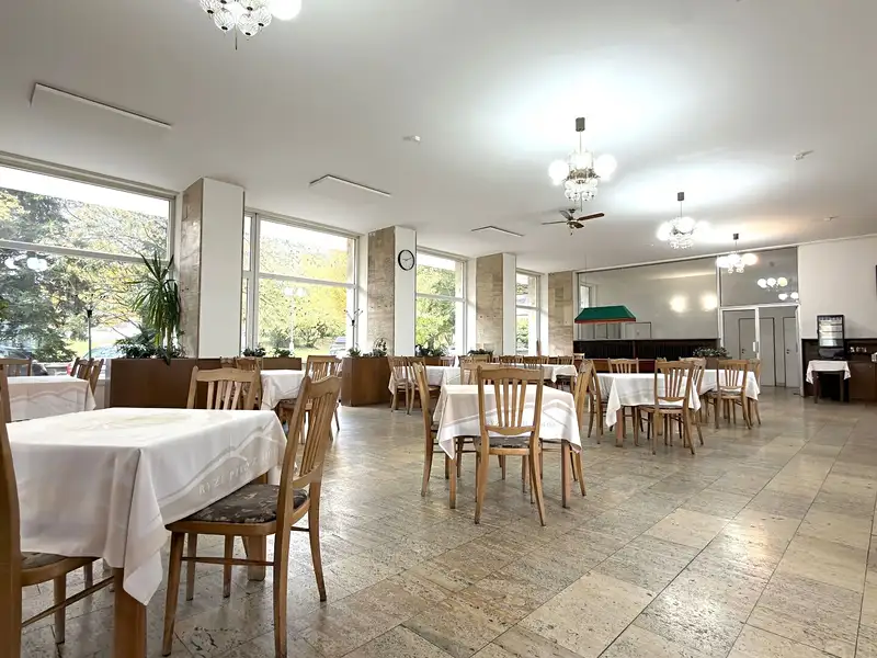 Prodej komerční nemovitosti 730 m², Olomouc – náhled fotky 2
