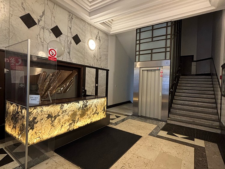 Комерційне приміщення в оренду, 15 м² (3 з 4)