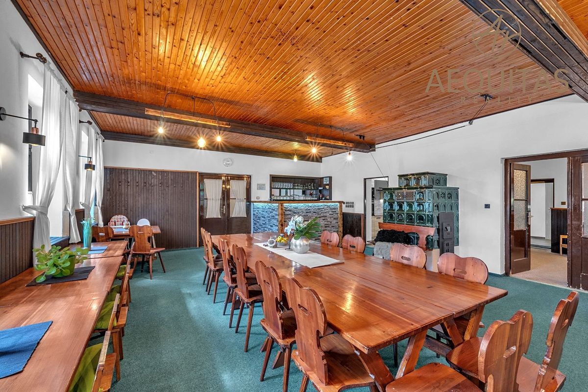 Prodej chalupy 270 m², pozemek 7408 m² – fotografie 3