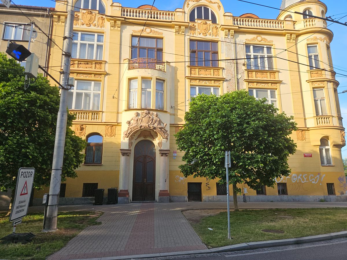 Prodej bytu 1+1 61 m²