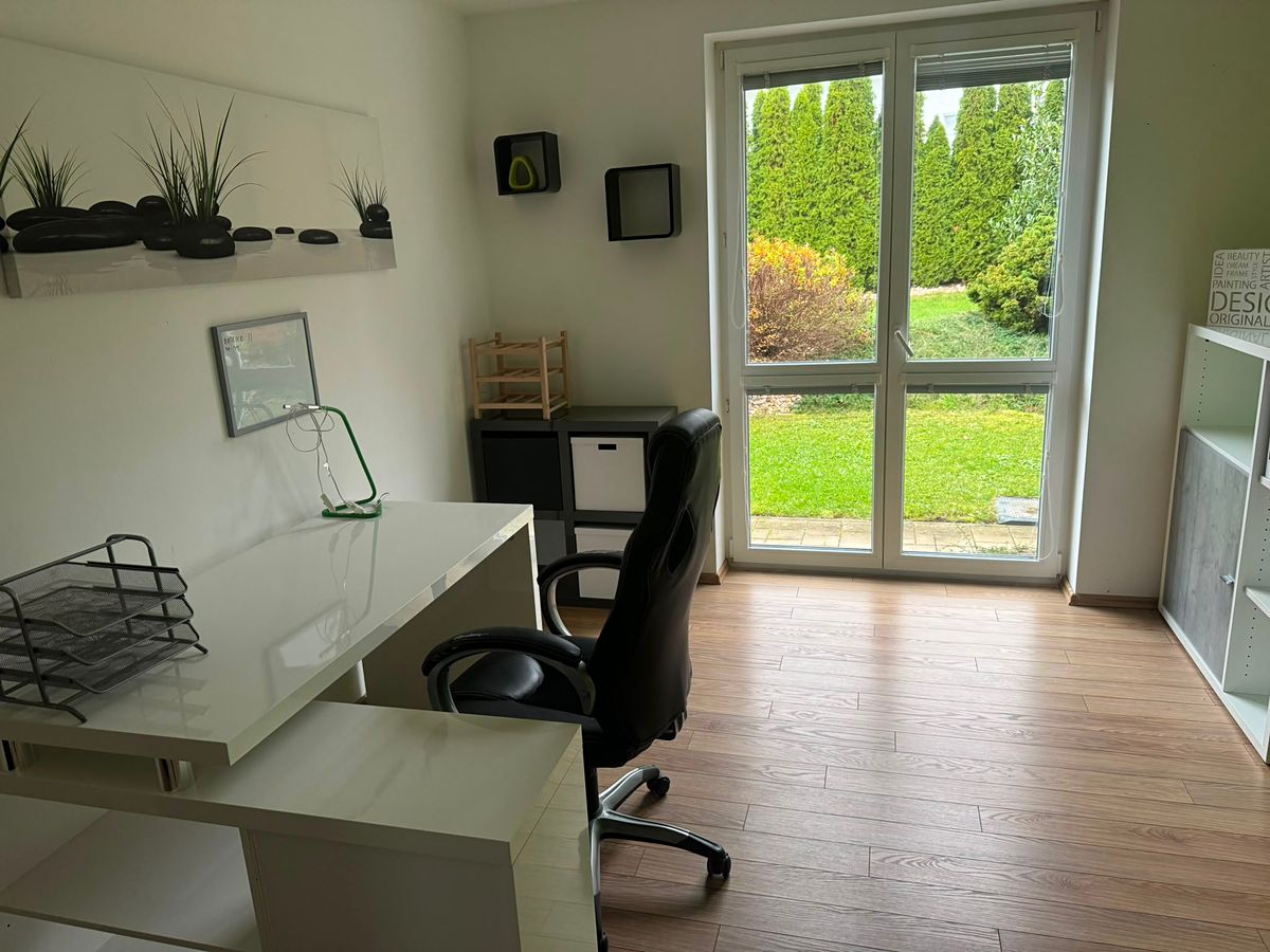 Prodej rodinného domu 230 m², pozemek 998 m² – fotografie 5