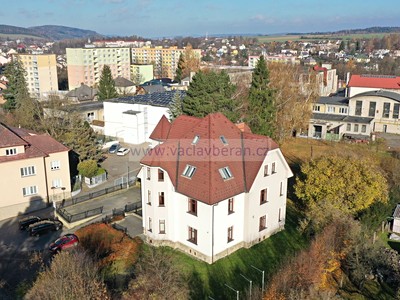Prodej  rodinného domu 650 m², pozemek 3 071 m²