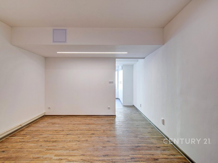 Gewerbefläche zum Kauf, 39 m² (11 von 20)