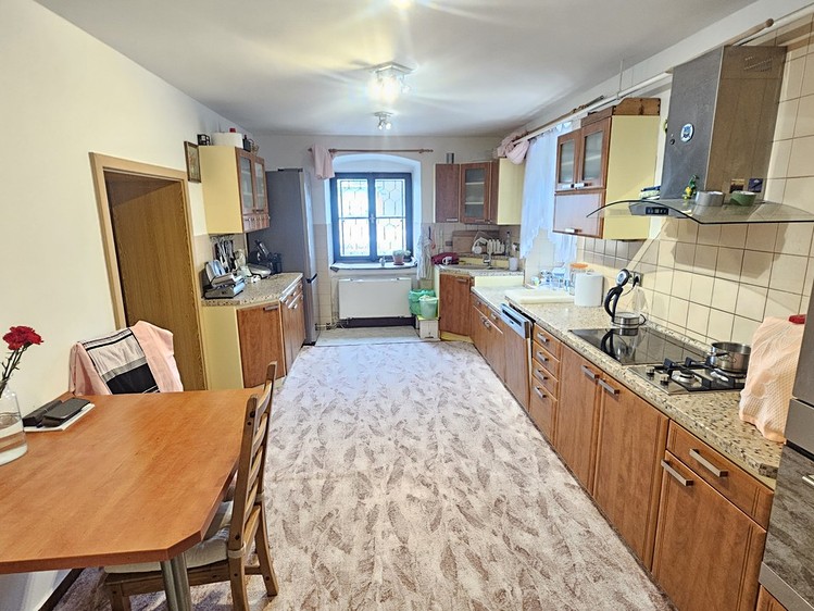 Будинок на продаж, 460 м² (16 з 34)