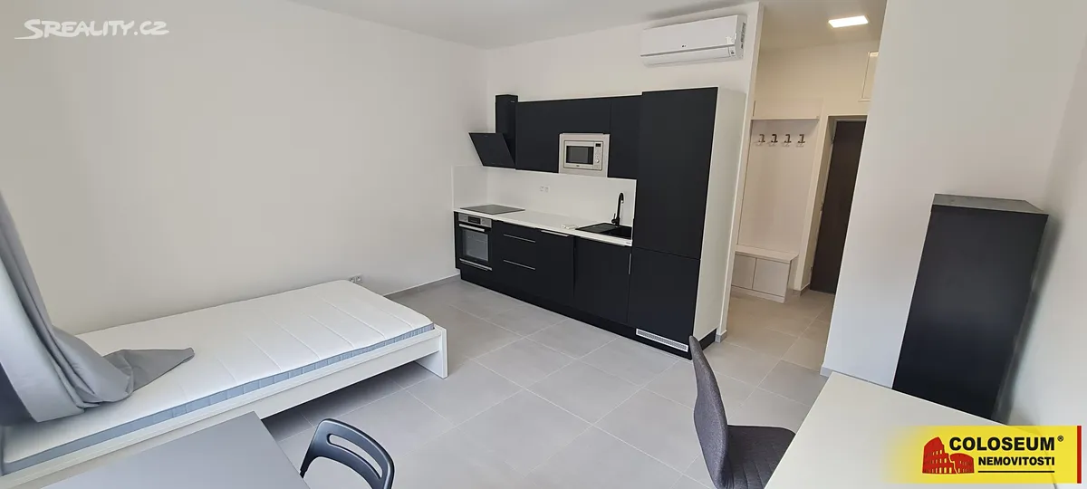 Pronájem bytu 1+kk 32 m², Brno