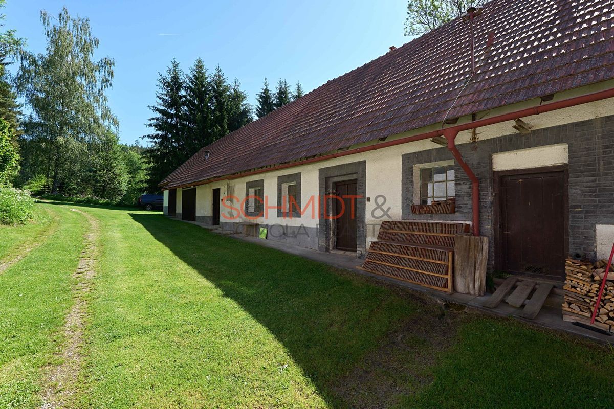 Prodej chalupy 776 m², pozemek 29829 m² – fotografie 3