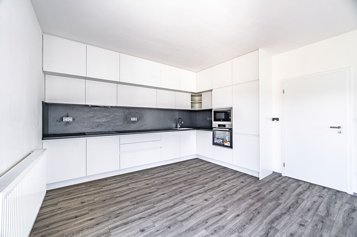 Prodej rodinného domu 130 m², pozemek 340 m² – fotografie 3