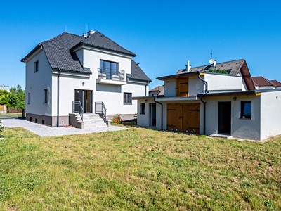 Prodej  rodinného domu 146 m², pozemek 1 400 m²