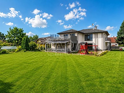 Prodej  vícegeneračního domu 486 m², pozemek 1 248 m²