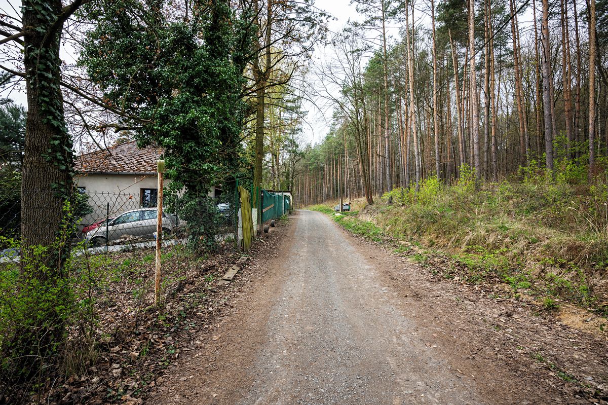 Prodej stavebního pozemku 1005 m² – fotografie 3