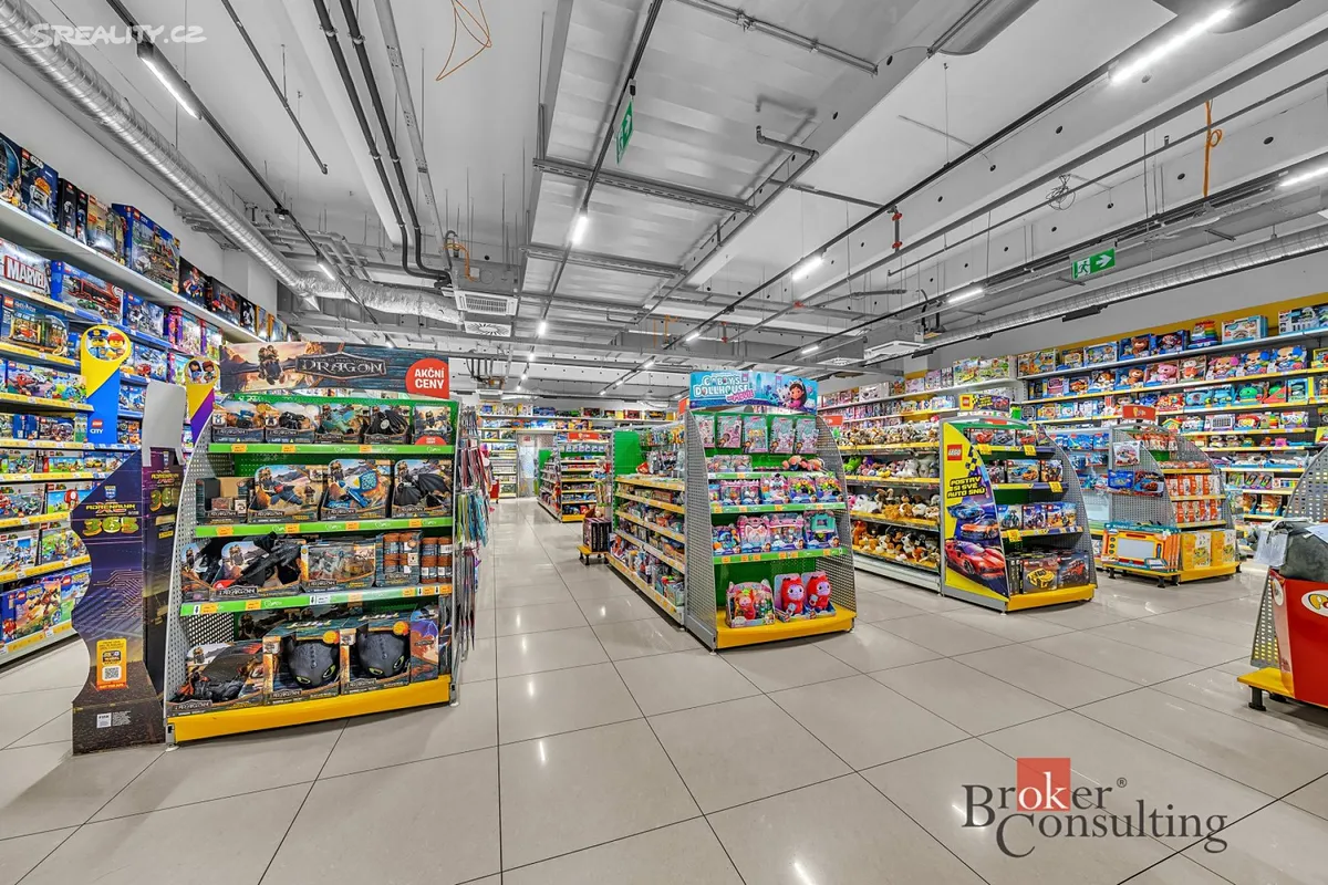Pronájem obchodního prostoru 252 m², Hradec Králové