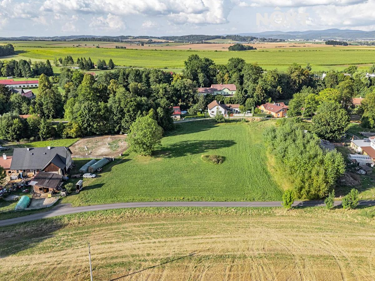 Prodej stavebního pozemku 5582 m² – fotografie 2