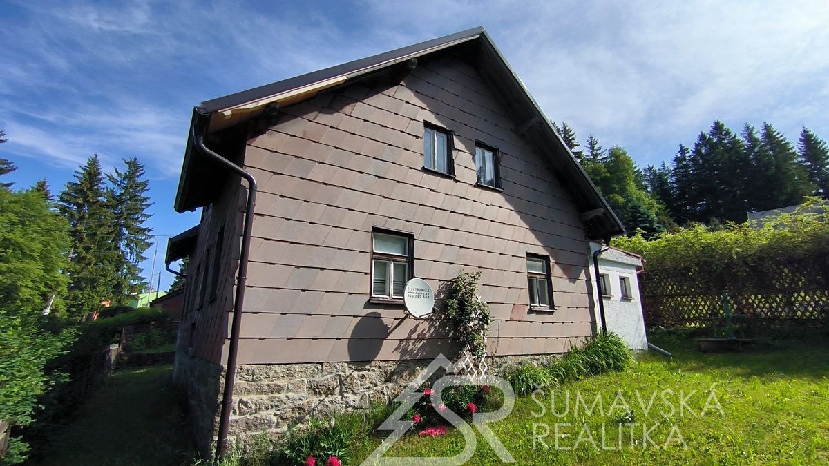 Prodej rodinného domu 105 m², pozemek 451 m² – fotografie 5