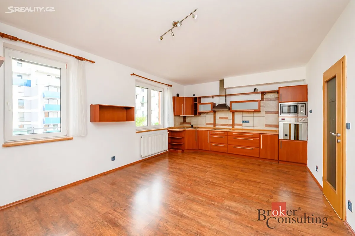 Pronájem bytu 2+kk 44 m², Plzeň