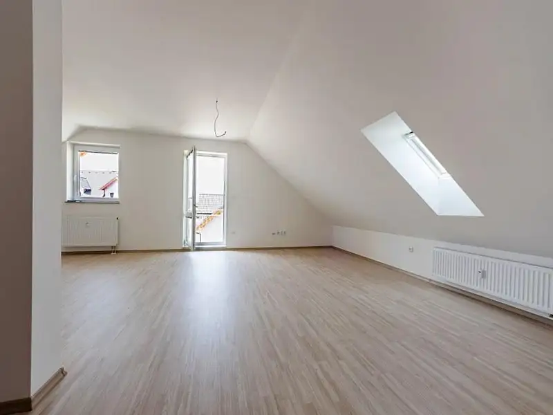 Prodej bytu 4+kk 71 m², Chýnov – náhled fotky 3