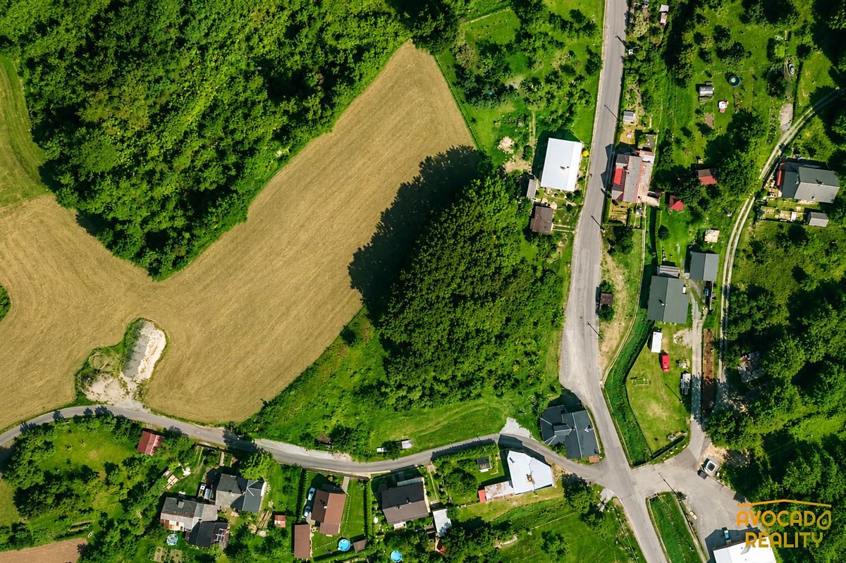 Prodej stavebního pozemku 2249 m², Velké Kunětice – fotka 1 z 3