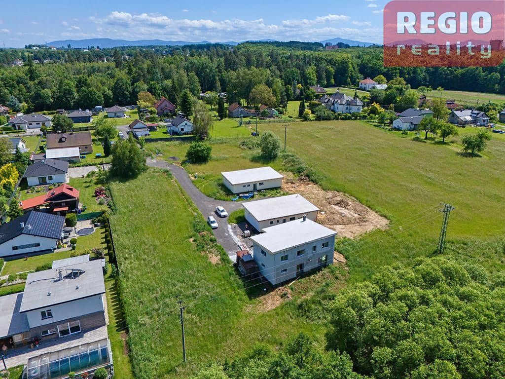 Prodej stavebního pozemku 928 m² – fotografie 2
