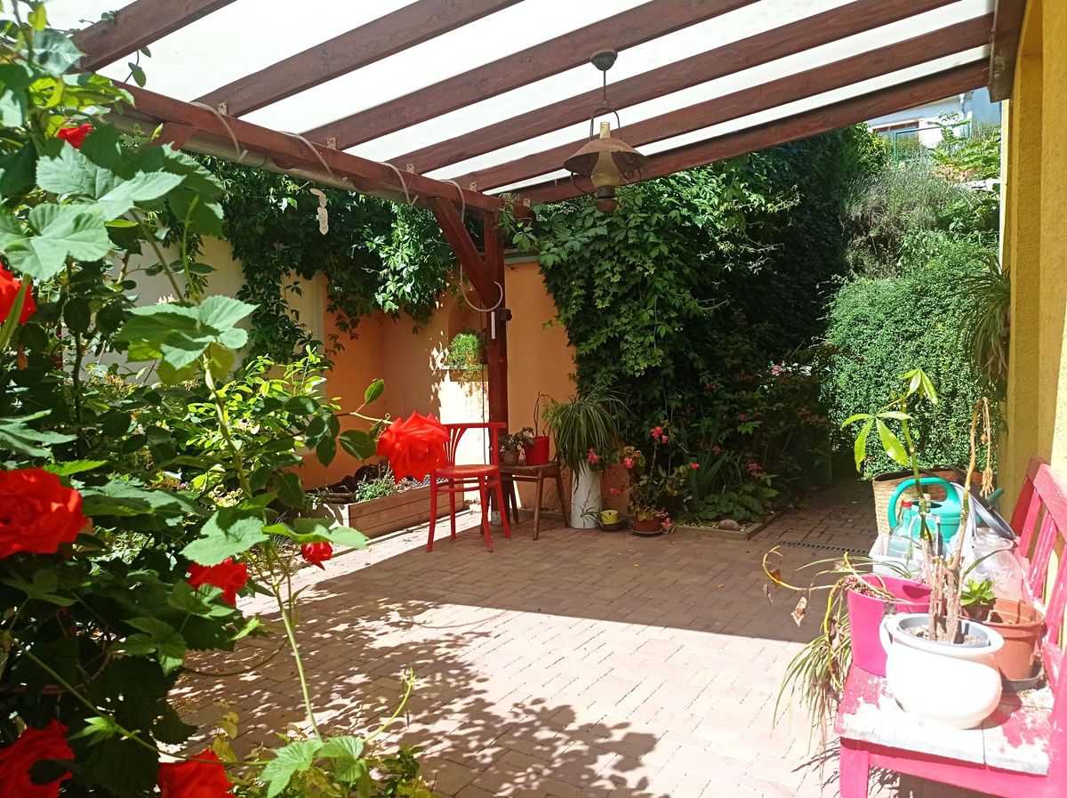 Prodej rodinného domu 140 m², pozemek 296 m² – fotografie 3