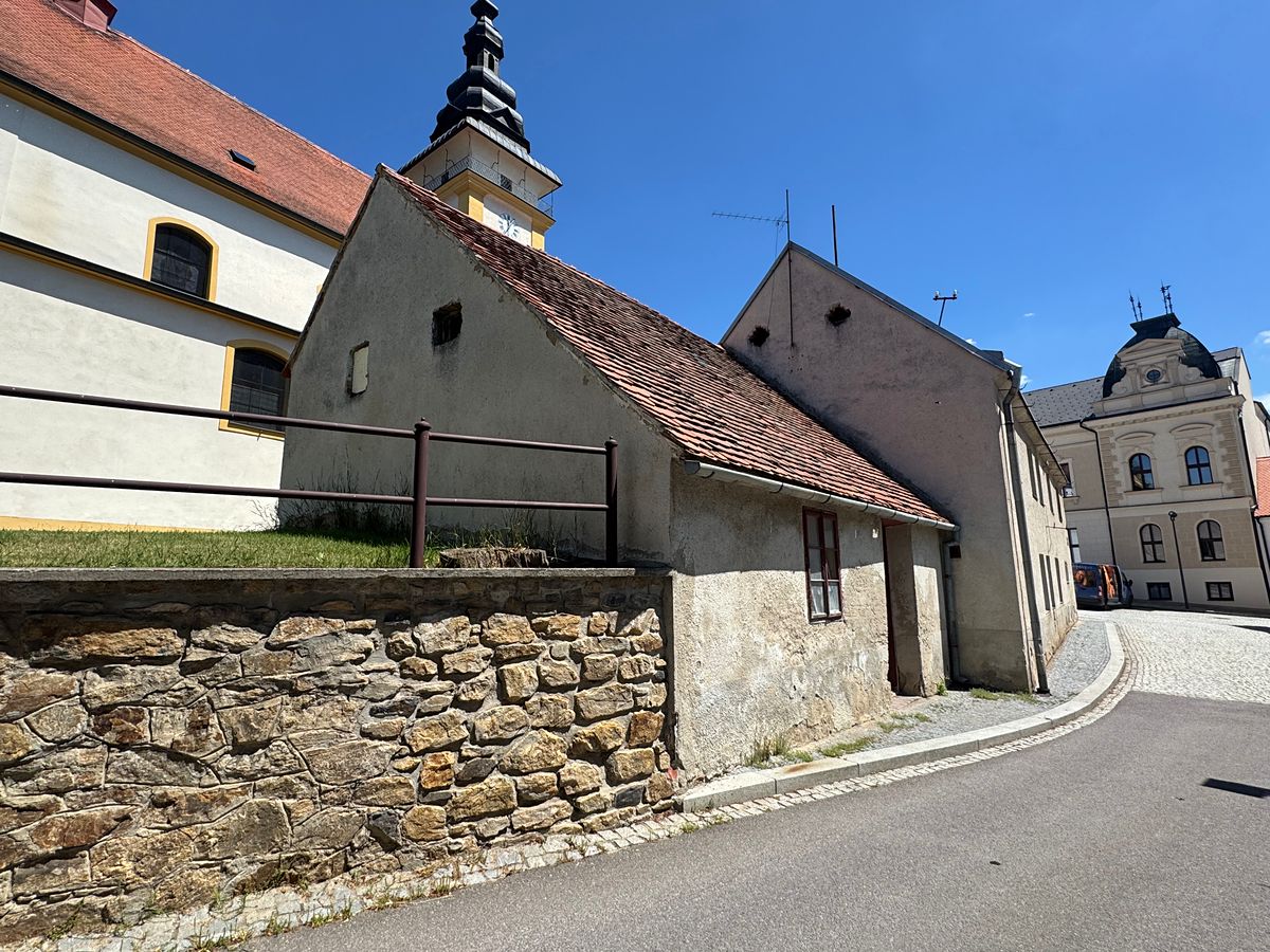 Prodej rodinného domu 46 m², pozemek 49 m² – fotografie 2