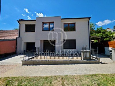 Prodej bytu 2+kk 44 m²