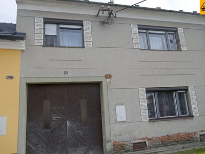 Prodej podílu 1/4  rodinného domu 75 m², pozemek 552 m²