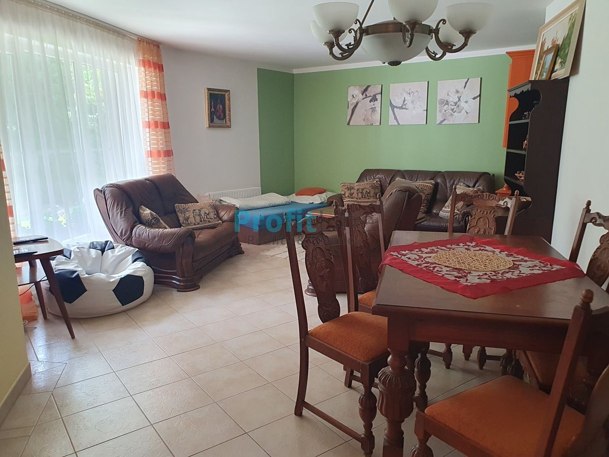 Pronájem rodinného domu 90 m², pozemek 40 m² – fotografie 3