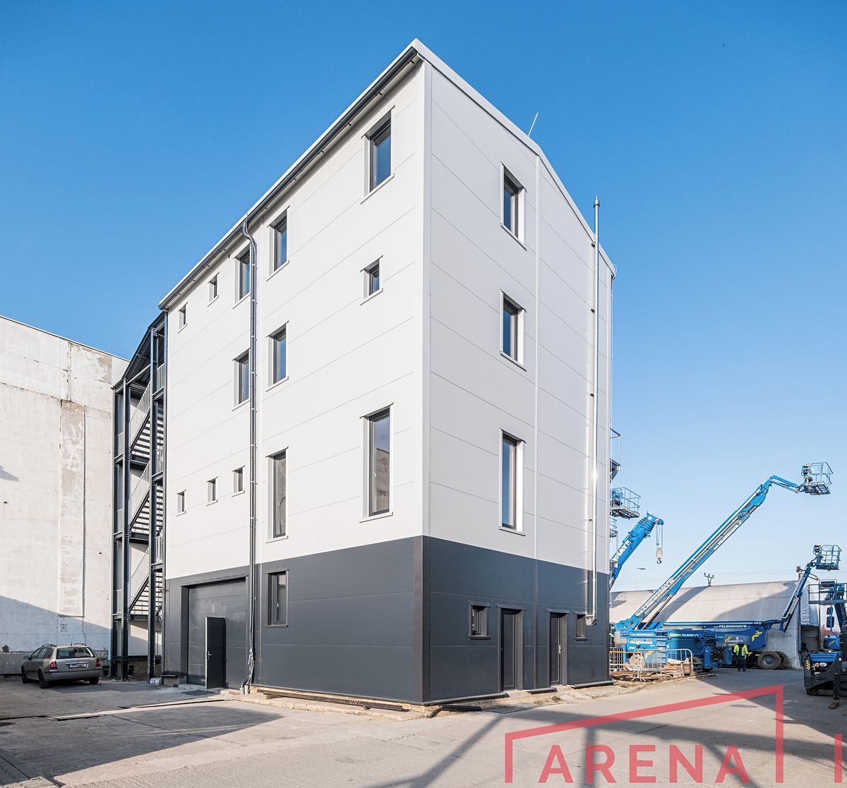 Pronájem skladového prostoru 85 m²