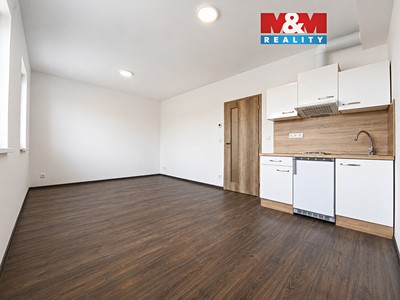 Pronájem bytu 1+kk 27 m²