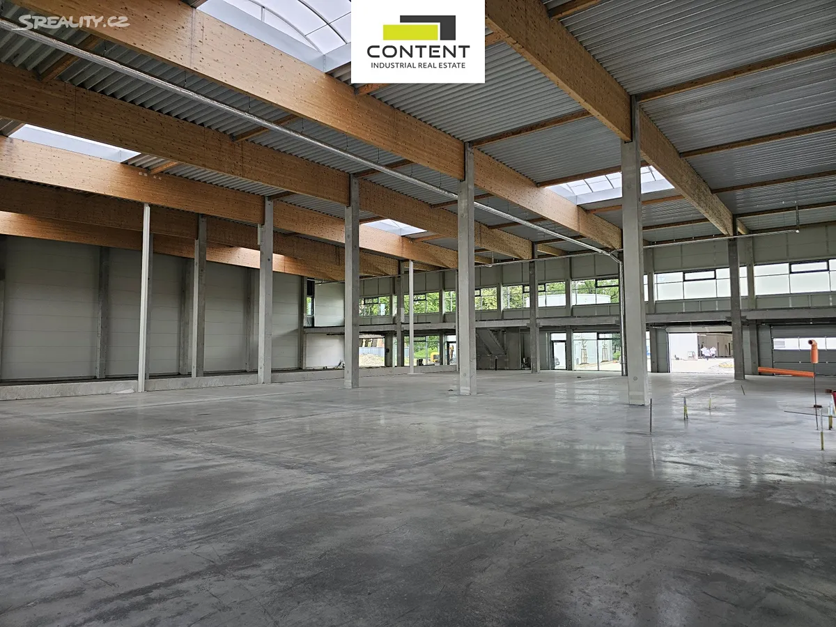 Pronájem skladového prostoru 460 m² - Więcej