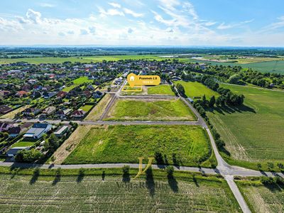 Prodej stavebního pozemku 1024 m²
