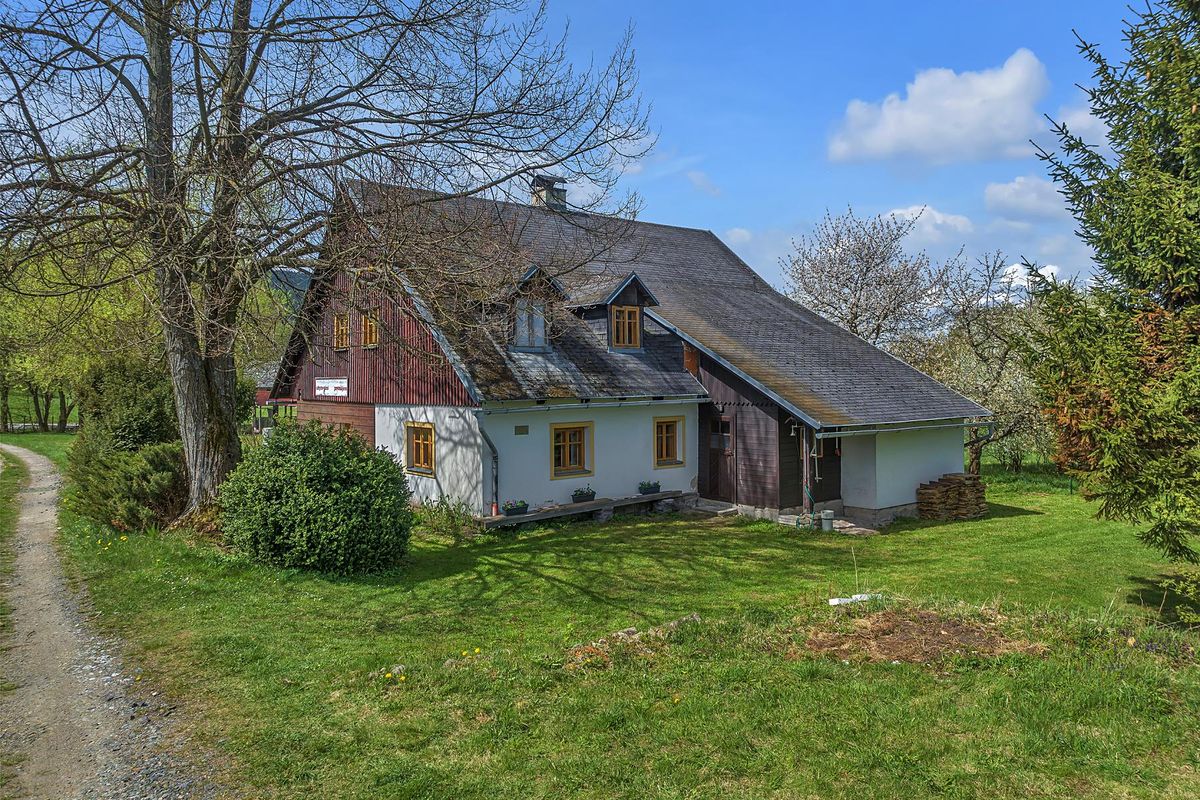 Prodej chalupy 254 m², pozemek 1921 m²