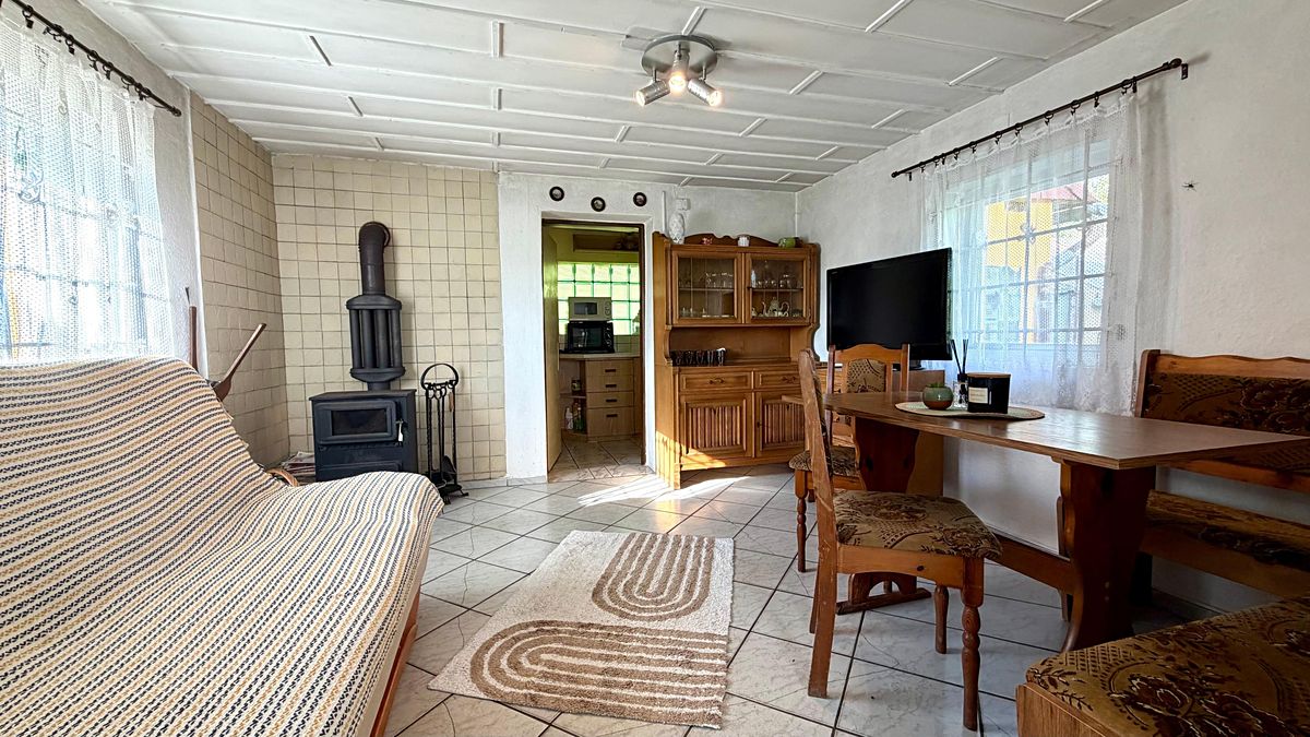 Prodej chaty 55 m², pozemek 33 m² – fotografie 4