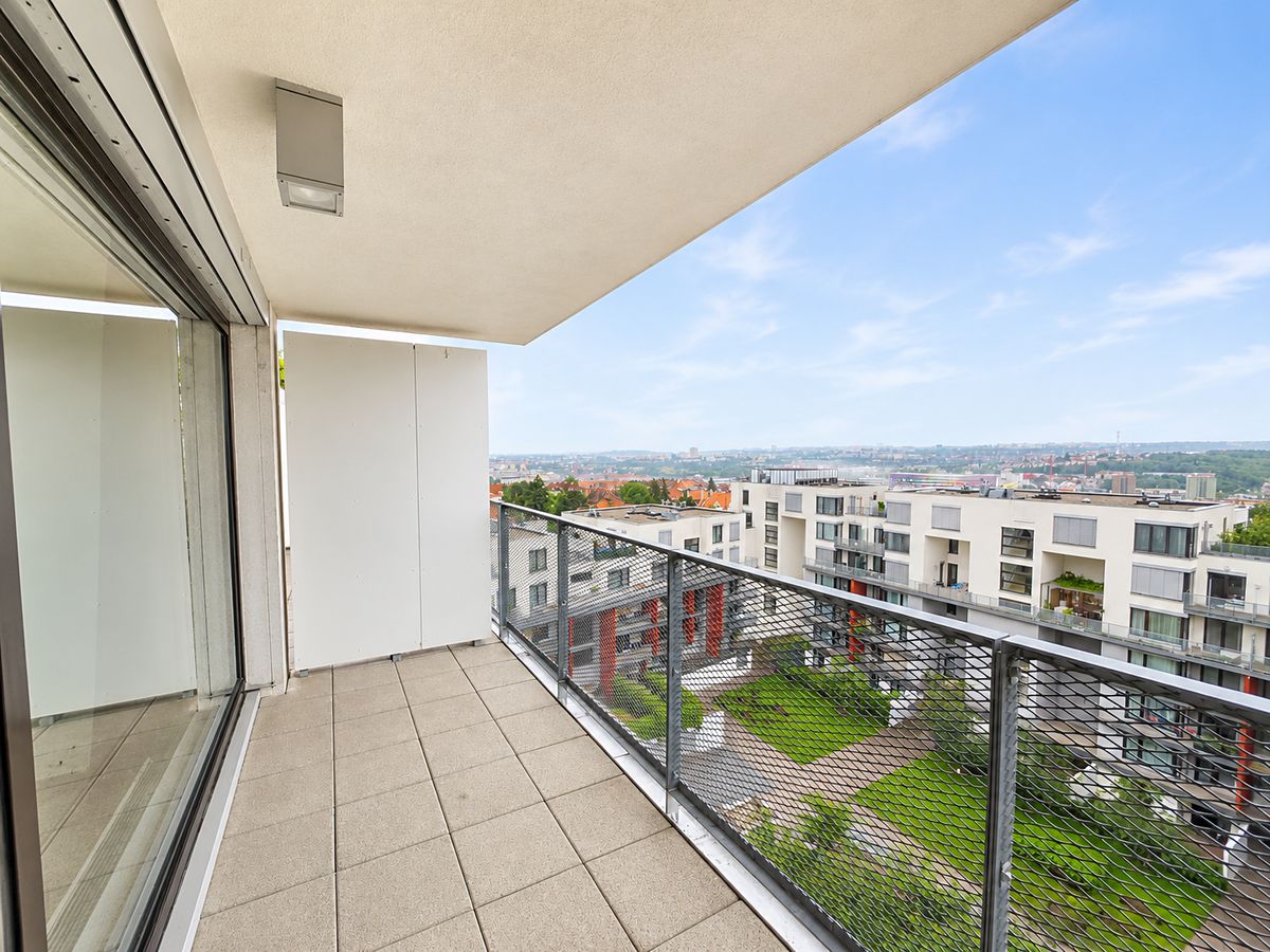 Pronájem bytu 2+kk 92 m²
