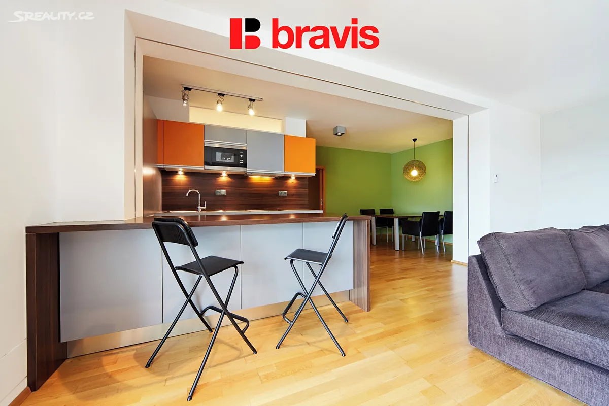 Pronájem bytu 2+kk 87 m² – pohled 6