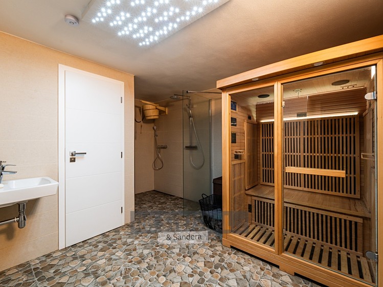 Prodej komerčního prostoru, 97 m² (12 z 20)