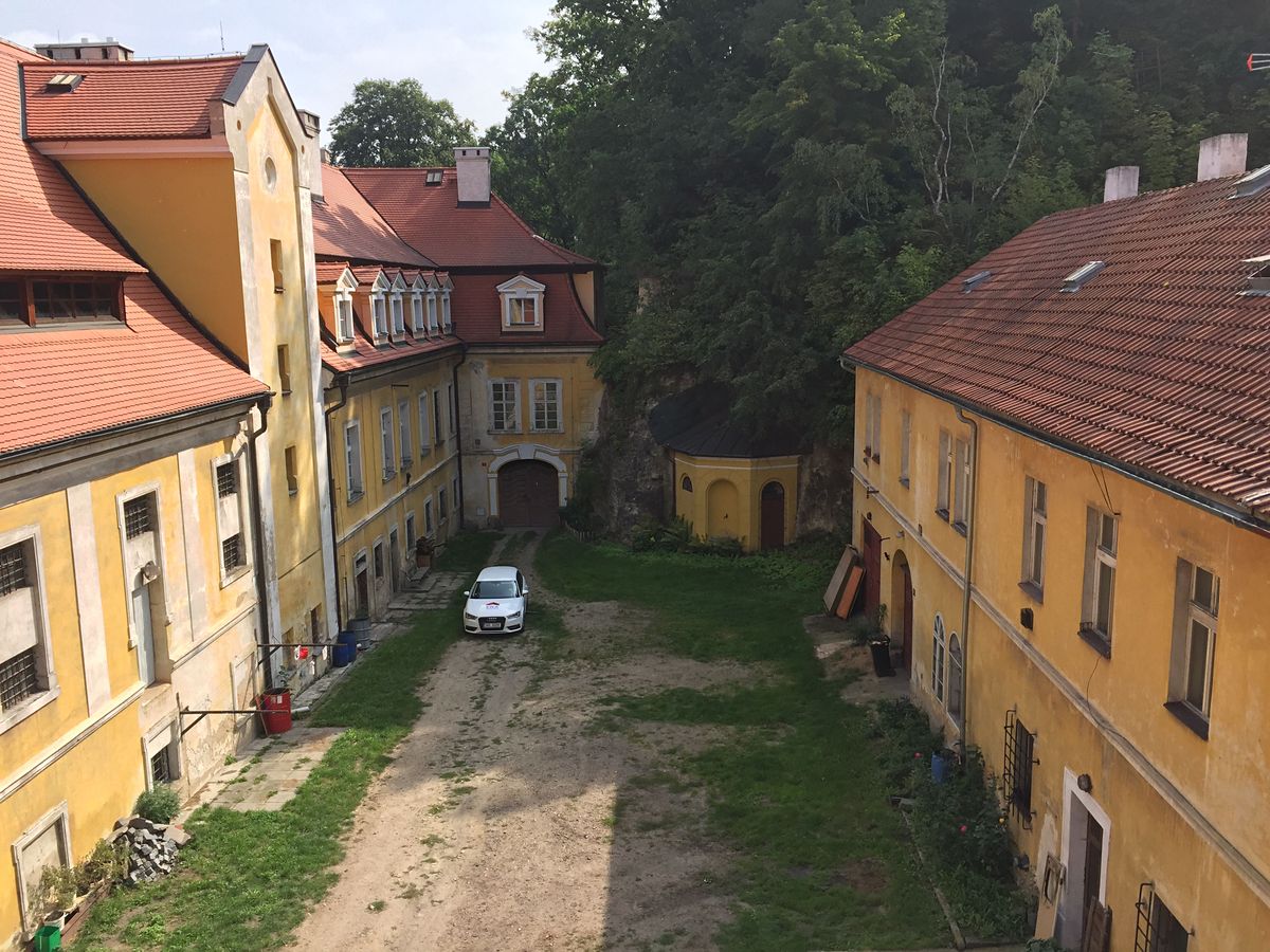 Pronájem skladového prostoru 200 m² – fotografie 3