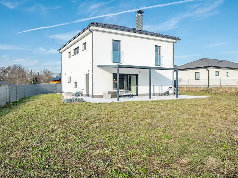 Prodej rodinného domu 178 m², pozemek 972 m², Chotětov – náhled fotky 2
