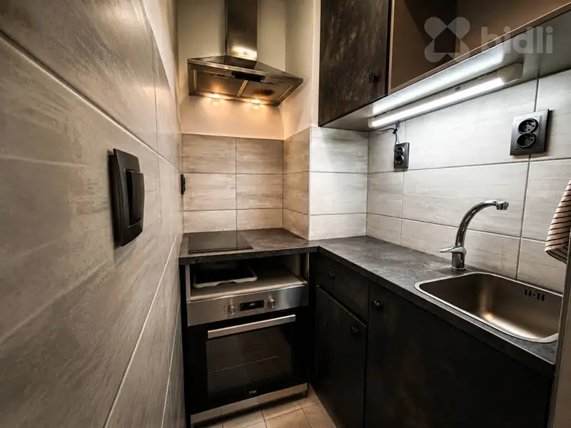 Prodej bytu 1+kk 20 m², Praha – náhled fotky 3